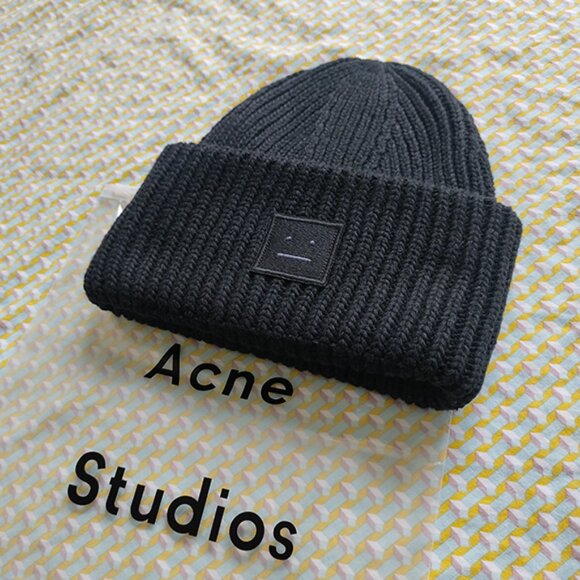 Acne Studios Knitted Hat - Picture 1 of 5